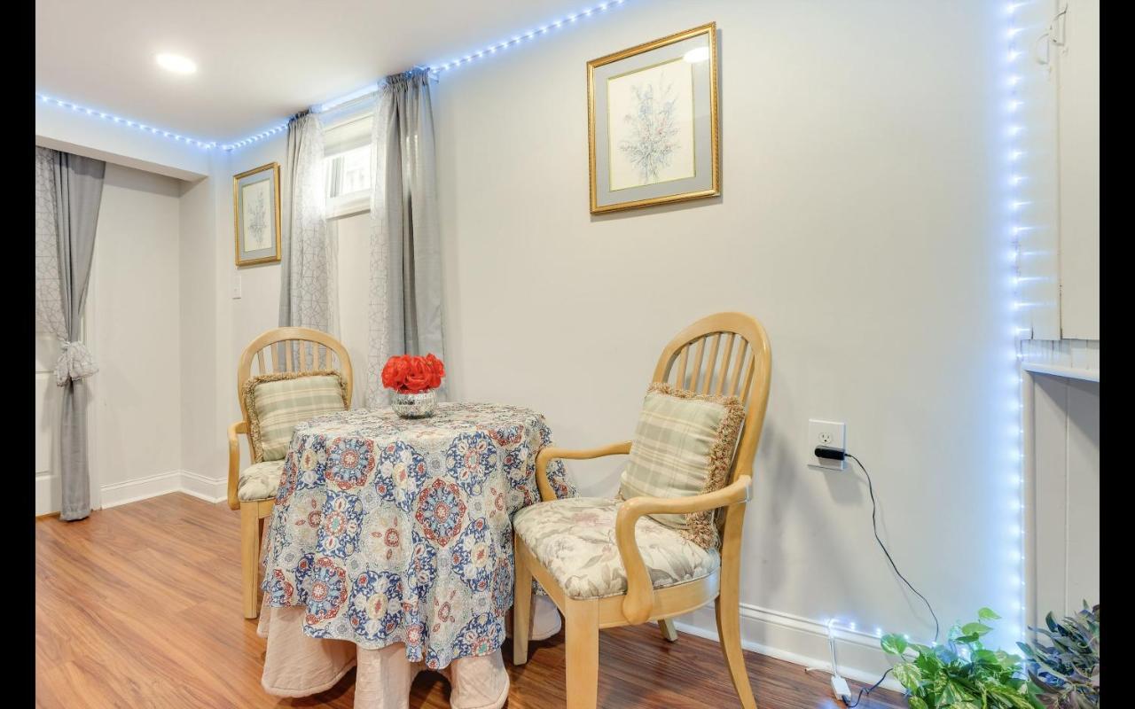 Splendid Cheerful 2-Bedroom Residential Hyattsville Exterior photo